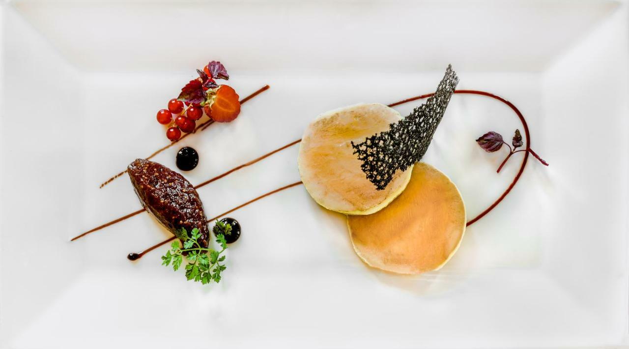 Hotel 3 Etoiles -Restaurant Le Pilatus كورشوفيل المظهر الخارجي الصورة