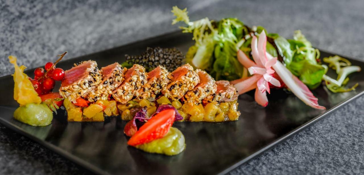 Hotel 3 Etoiles -Restaurant Le Pilatus كورشوفيل المظهر الخارجي الصورة